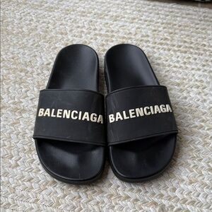 Balenciaga Black Slides with white Logo Size 8